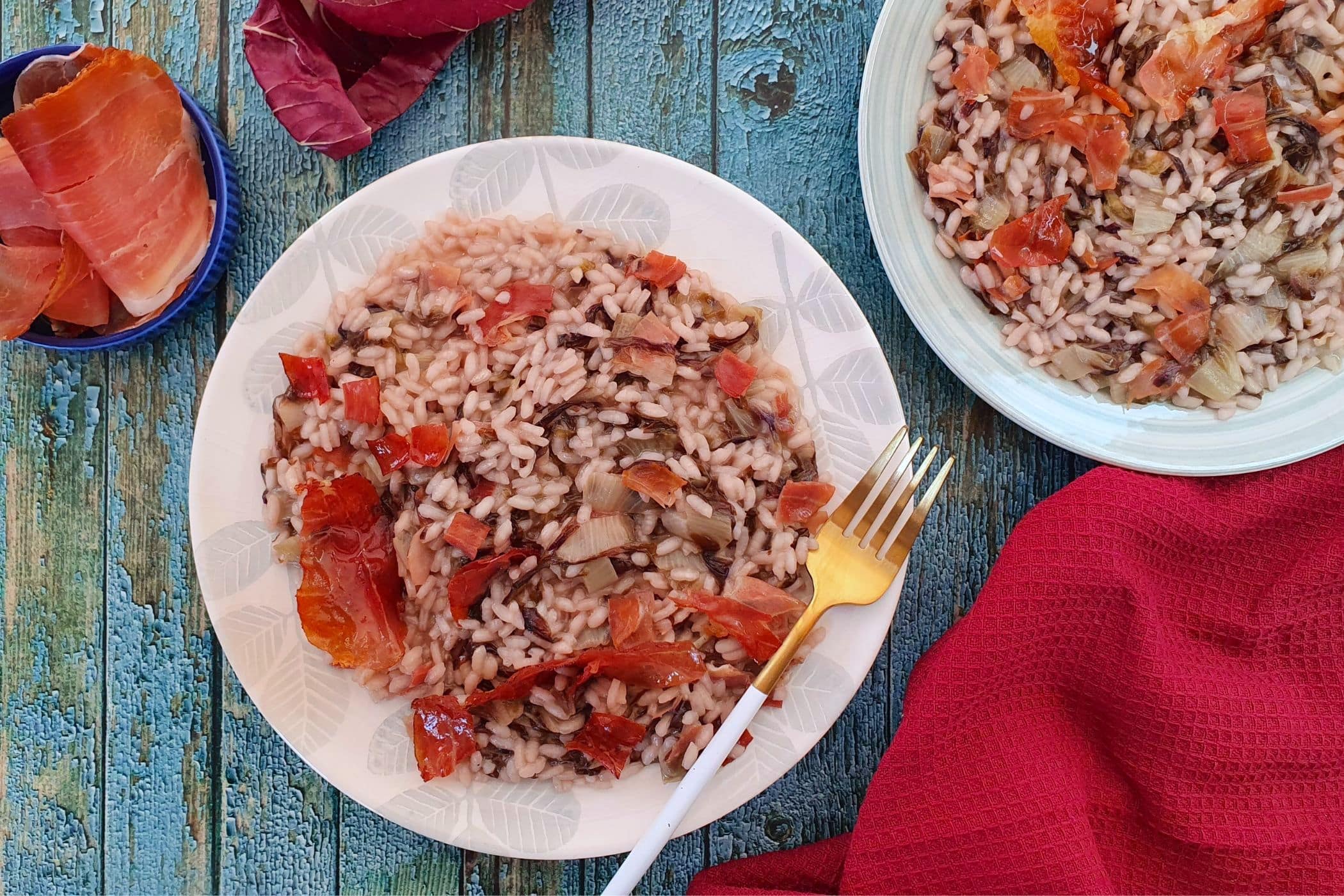 Risotto al radicchio, la ricetta facile e gustosa - MoltoFood