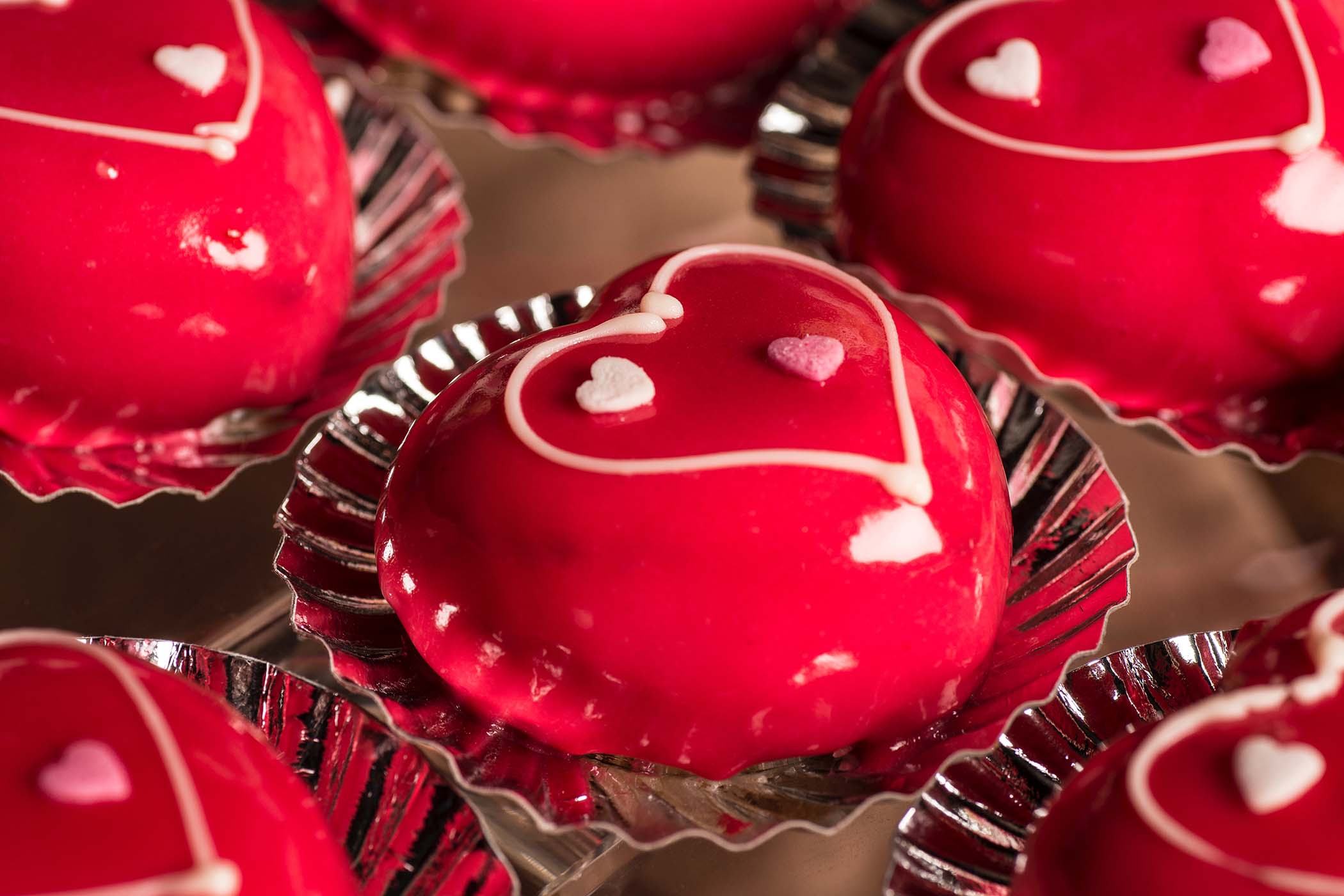 San Valentino, SOS Villaggi dei Bambini celebra l'amore con le Eat Me Box:  un gesto che vale doppio - Moltofood