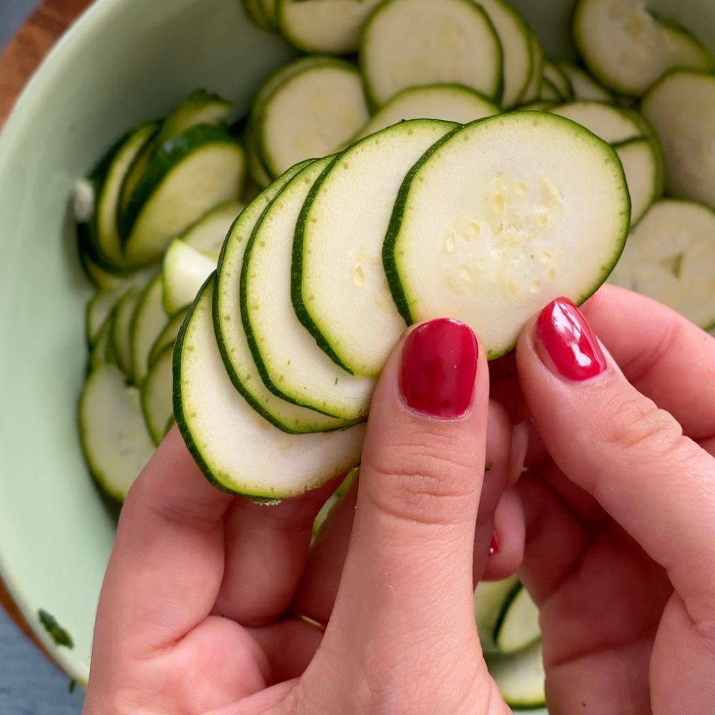 Torta di zucchine, la ricetta - MoltoFood