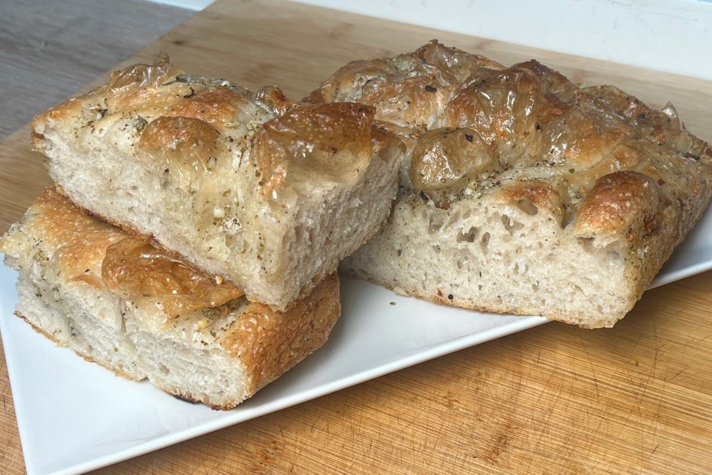 Focaccia aglio olio e peperoncino