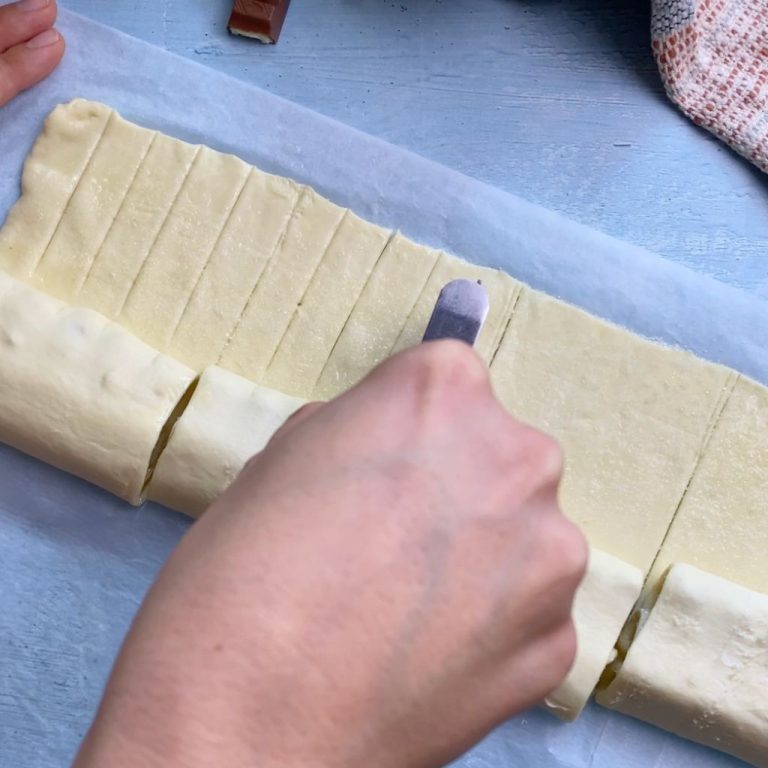 Pain au chocolat step3