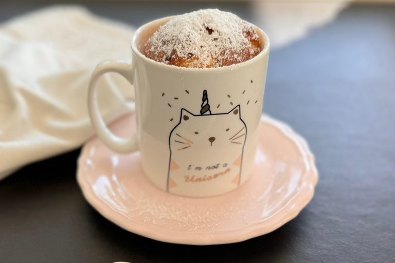 Mug cake in friggitrice ad aria