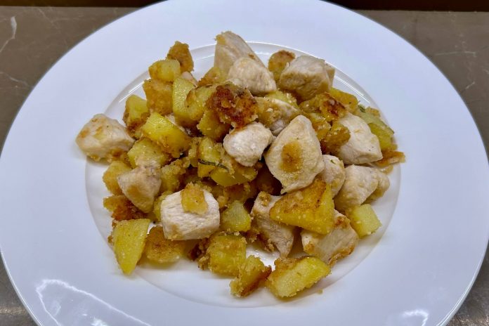 Pollo e patate in padella